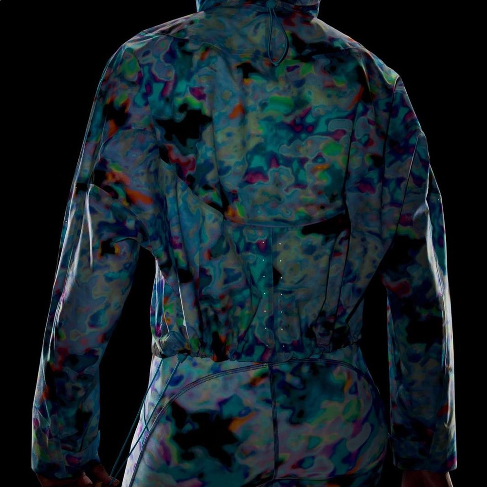 Lululemon Rain Chaser Jacket Seawheeze 2021 - Picture 6 of 10